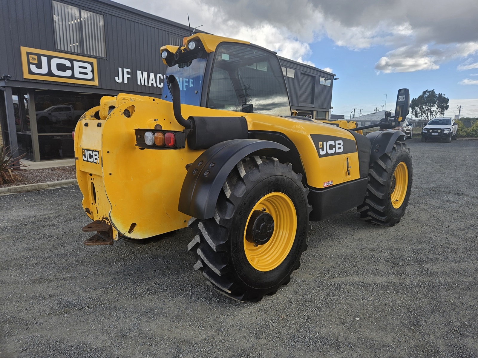 2017 2017 JCB 531-70 Agri Telehandler for sale